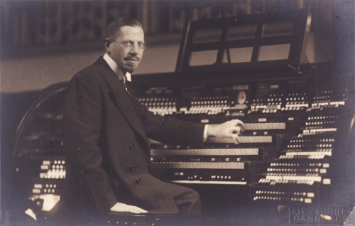Hermann Dettmer in der Stadthalle Hannover. – Privatbesitz, Abbildung mit freundlicher Genehmigung.